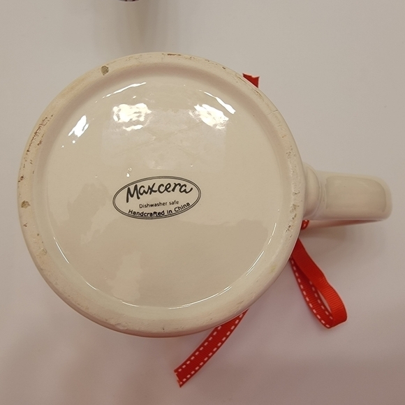 NWOT Heart Mug 22 Oz - Picture 4 of 4